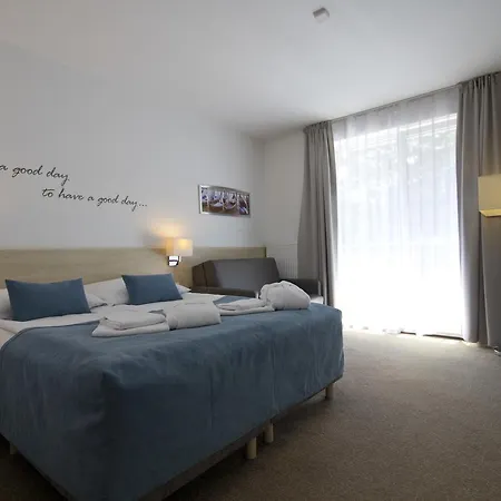 Bed and Breakfast Borgata Ustronie Morskie Exterior foto